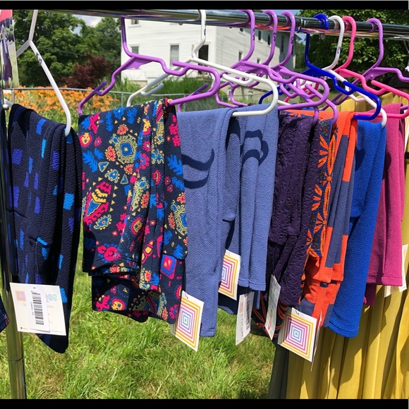 Cassie pencil skirts - Picture 1 of 6